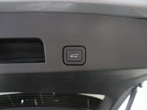 New 2026 GMC Acadia AT4 image 23