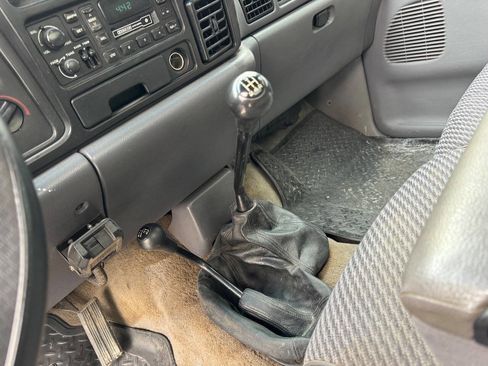 Used 1997 Dodge Ram 3500 Truck 4x4 Regular Cab image 3
