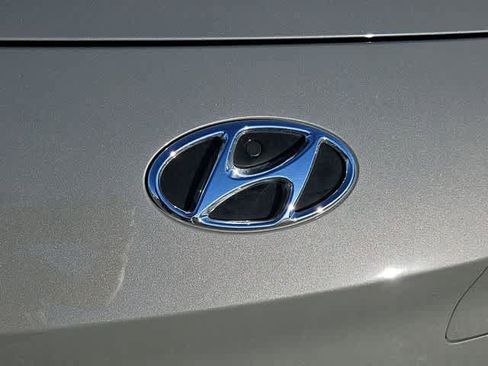 Used 2023 Hyundai Kona Limited w/ Cargo Package FWD image 15