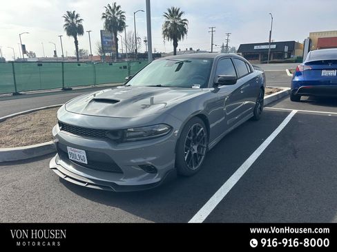 Used 2018 Dodge Charger R/T image 1