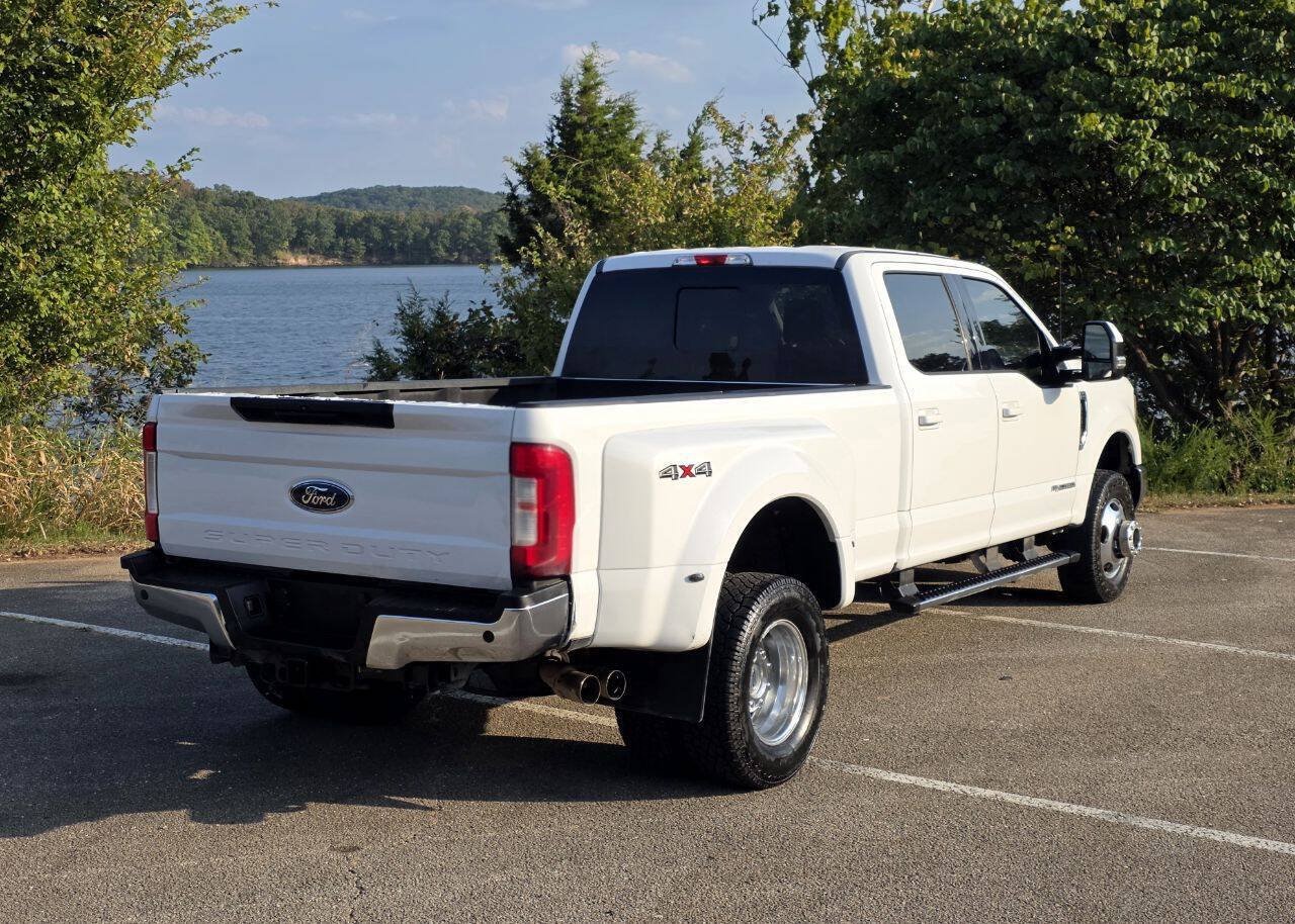Used 2017 Ford F350 Lariat AWD/4WD image 24