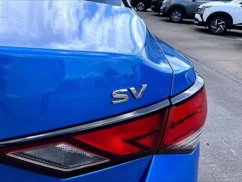 Used 2023 Nissan Sentra SV w/ All-Weather Package image 10