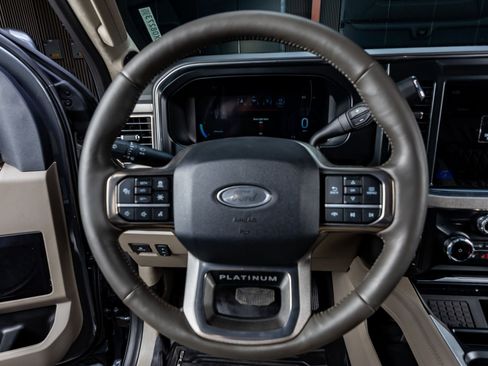 Used 2026 Ford F450 Platinum w/ Platinum Plus Package image 19