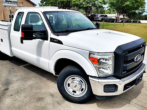 Used 2015 Ford F350 XL image 4