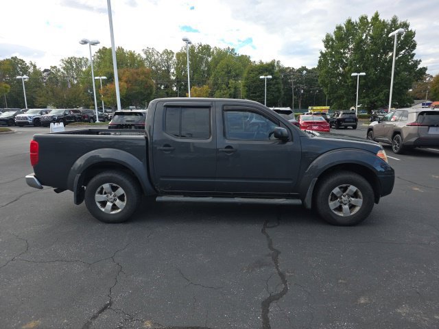 Used 2012 Nissan Frontier SV w/ SV Premium Utility Pkg AWD/4WD image 2