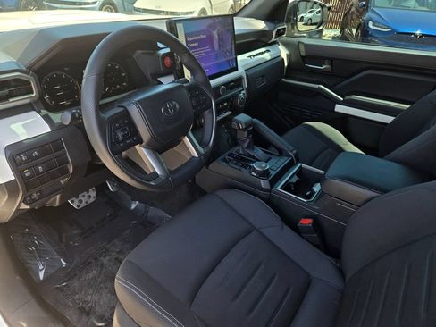 Used 2024 Toyota Tacoma TRD Sport AWD/4WD image 10