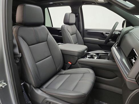 Used 2026 Chevrolet Tahoe RST w/ RST Capability Package AWD/4WD image 25