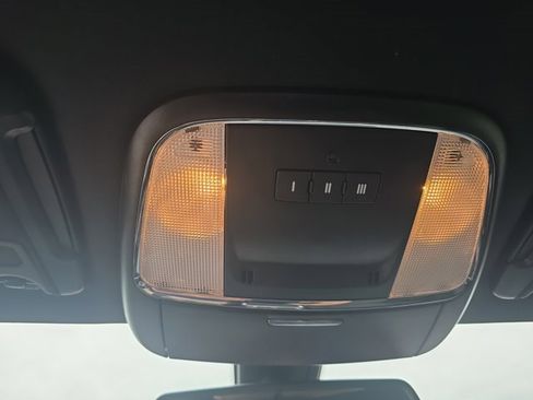 Used 2023 Dodge Charger GT image 32