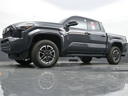 New 2025 Toyota Tacoma TRD Sport image 26