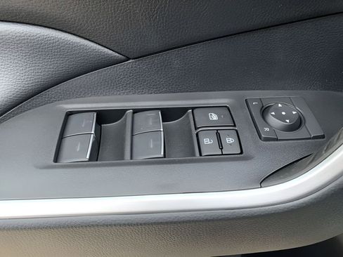 New 2025 Toyota RAV4 XLE Premium image 11