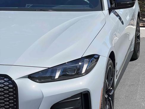 Used 2025 BMW i4 eDrive40 w/ M Sport Package RWD image 32