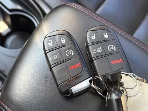Used 2022 Dodge Durango R/T AWD/4WD image 23