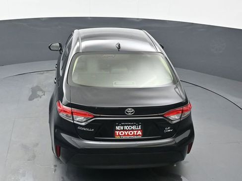 Certified 2026 Toyota Corolla LE FWD image 34