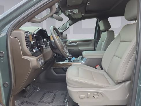 Certified 2025 Chevrolet Silverado 1500 LT Trail Boss w/ LT Trail Boss Premium Package AWD/4WD image 10