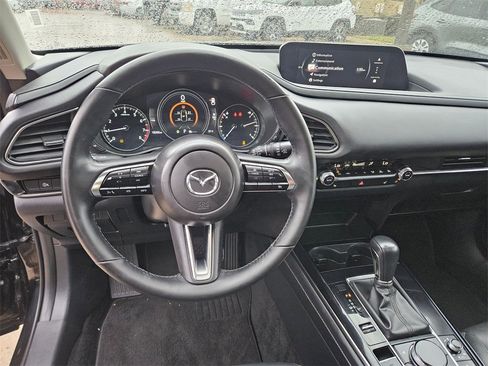 Used 2025 MAZDA CX-30 AWD 2.5 S w/ Preferred Package image 16