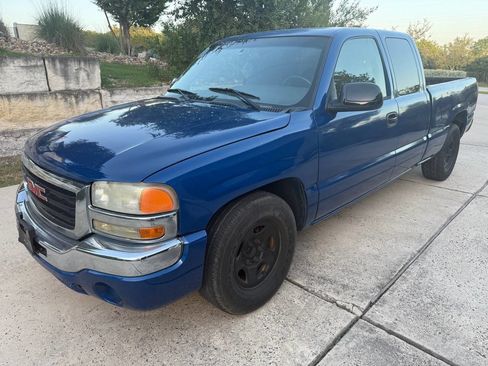 Used 2004 GMC Sierra 1500 SLE image 3
