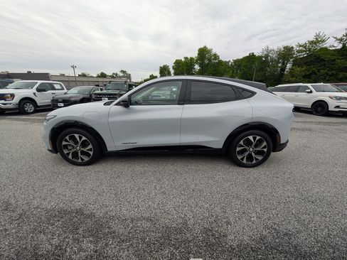 Certified 2021 Ford Mustang Mach-E Premium AWD/4WD image 3
