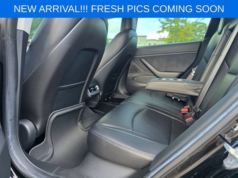 Used 2018 Tesla Model 3 Mid Range RWD image 14