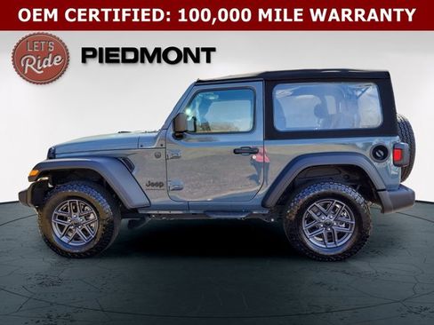 Used 2024 Jeep Wrangler Sport AWD/4WD image 10