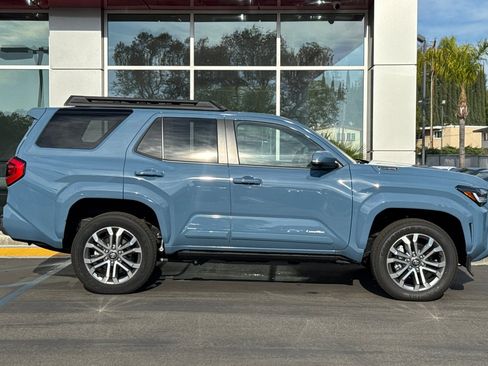 Certified 2025 Toyota 4Runner Limited image 4