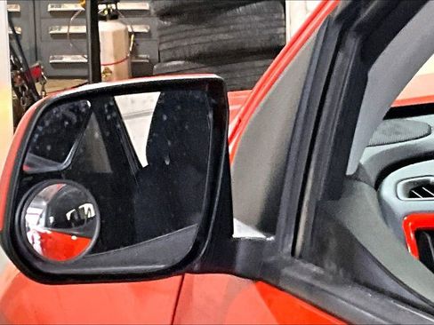 Used 2020 Chevrolet Colorado Z71 image 13