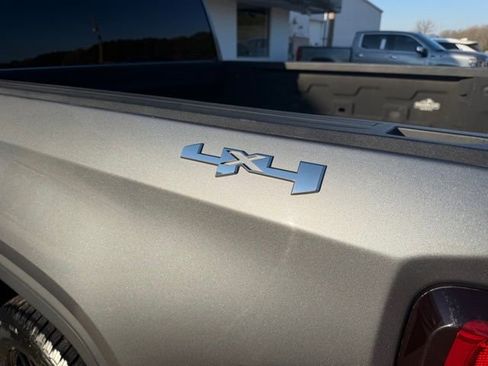 Used 2021 GMC Sierra 1500 Elevation AWD/4WD image 7