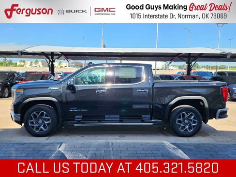New 2026 GMC Sierra 1500 SLT w/ SLT Premium Plus Package AWD/4WD image 7