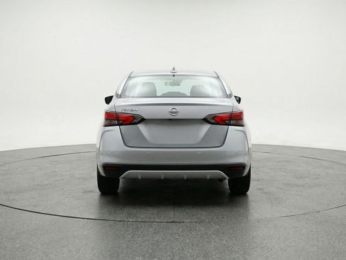 Used 2025 Nissan Versa SV FWD image 7