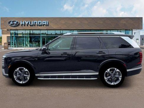 New 2026 Hyundai Palisade Limited FWD image 3