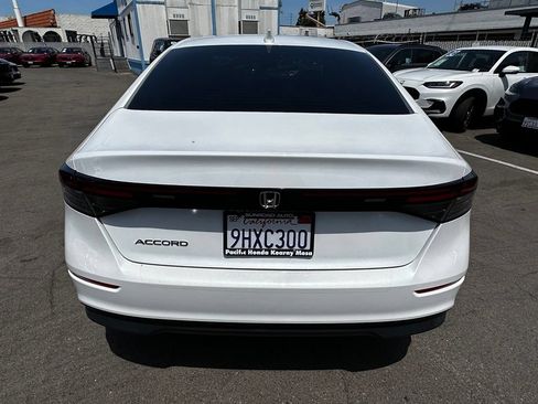 Used 2023 Honda Accord EX image 7