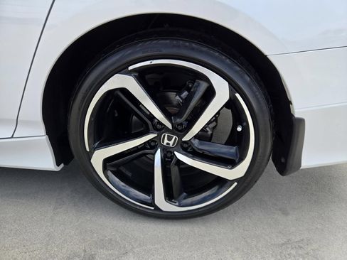 Used 2022 Honda Accord Sport image 30