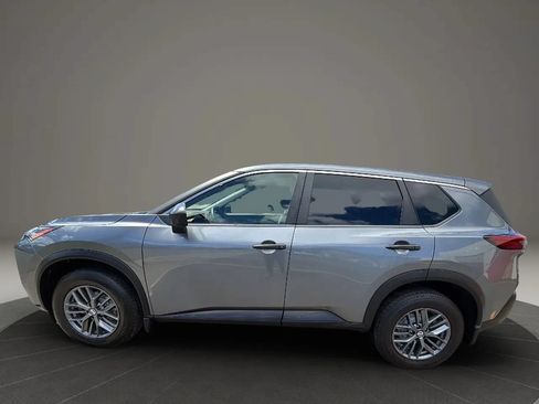 Used 2021 Nissan Rogue S AWD/4WD image 8