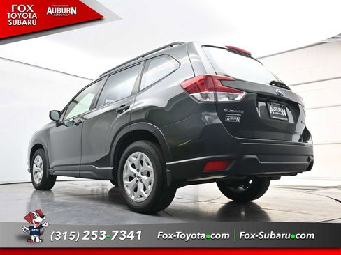 Used 2023 Subaru Forester AWD/4WD image 20