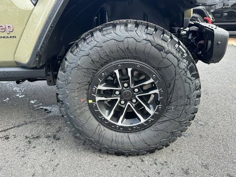 New 2026 Jeep Wrangler Unlimited Rubicon image 12