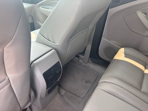 Used 2014 Ford Escape Titanium AWD/4WD image 18