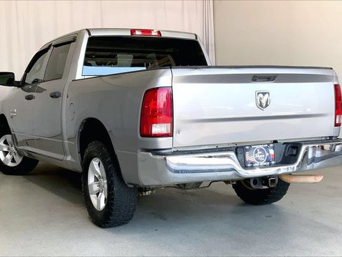 Used 2022 RAM 1500 Tradesman w/ Chrome Plus Package RWD image 10