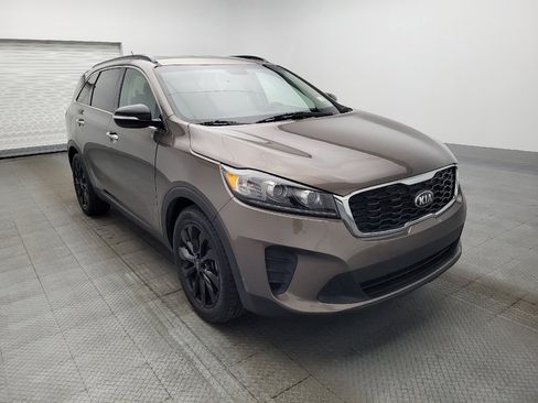 Used 2019 Kia Sorento S image 13