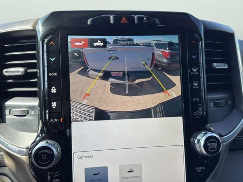 Used 2023 RAM 2500 Laramie image 19