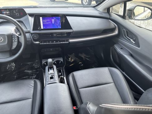 Used 2024 Toyota Prius Limited AWD/4WD image 23