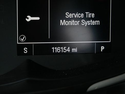 Used 2017 Chevrolet Sonic Premier w/ Driver Confidence Package FWD image 21