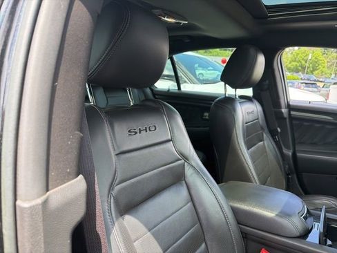 Used 2013 Ford Taurus SHO AWD/4WD image 12