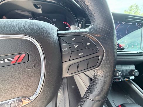 Used 2024 Dodge Durango R/T RWD image 16