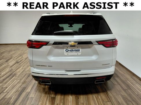 Used 2023 Chevrolet Traverse Premier w/ LPO, Floor Liner Package AWD/4WD image 12