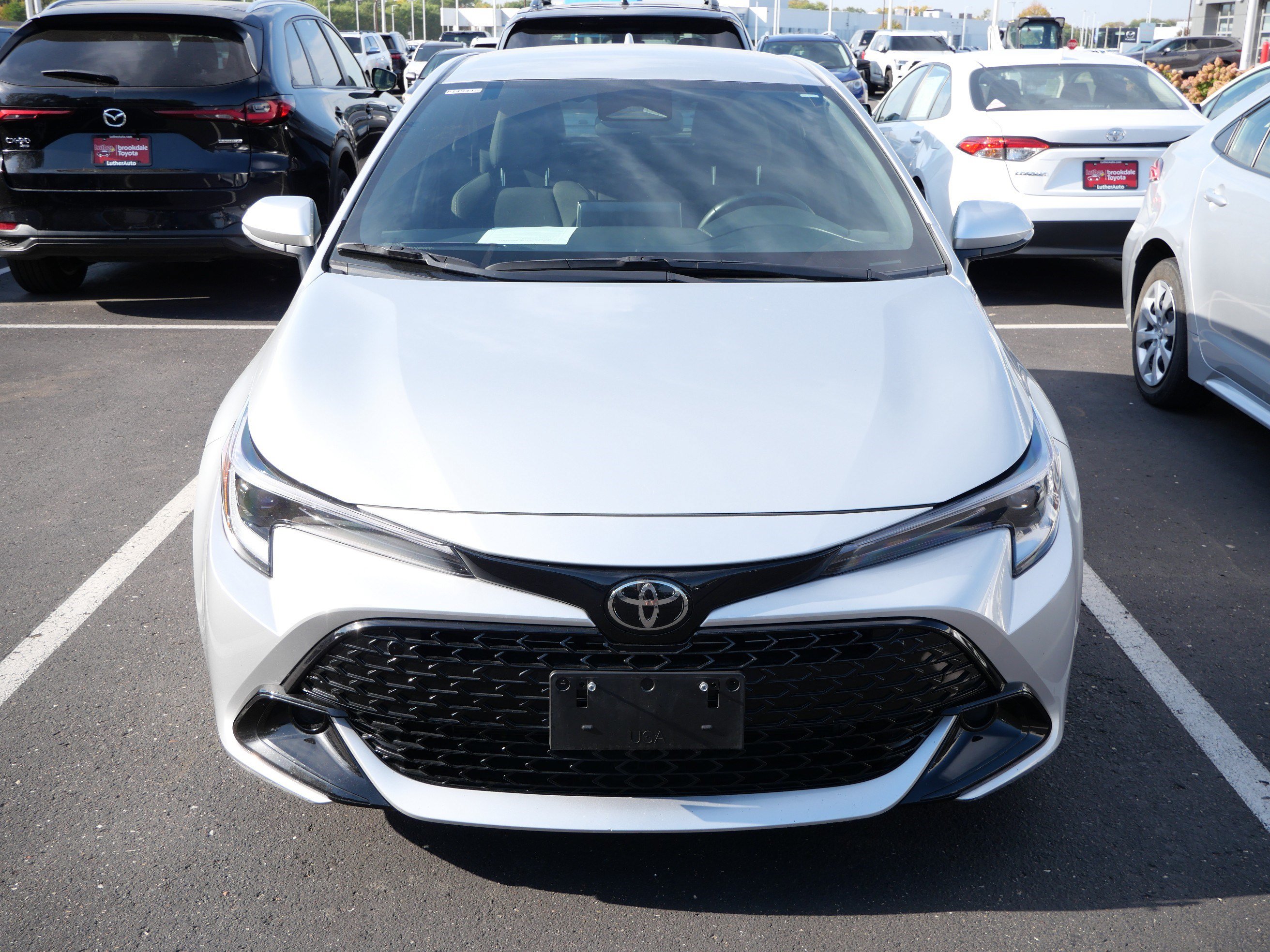 Certified 2025 Toyota Corolla SE FWD image 2