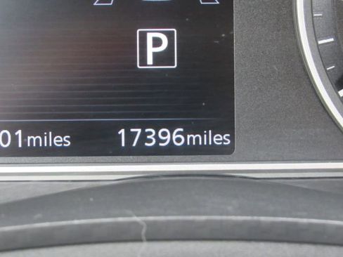 Used 2024 Nissan Versa SV image 34