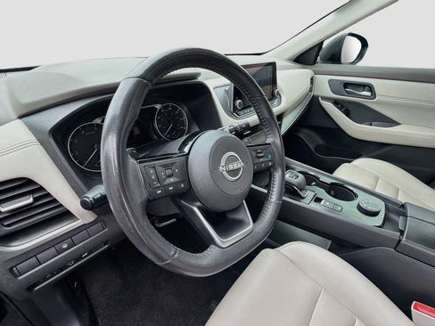 Used 2023 Nissan Rogue SV w/ SV Premium B Package AWD/4WD image 8