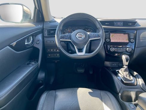 Used 2020 Nissan Rogue SL FWD image 22