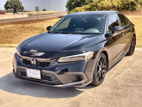 Used 2023 Honda Civic Sport image 2