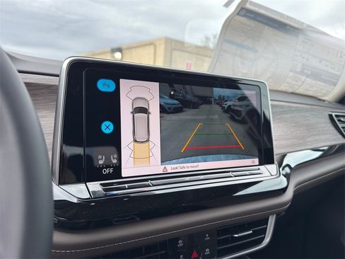 New 2026 Volkswagen Atlas SEL image 22