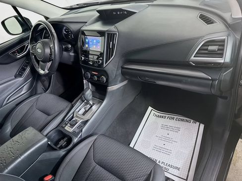 Used 2022 Subaru Forester Premium AWD/4WD image 28